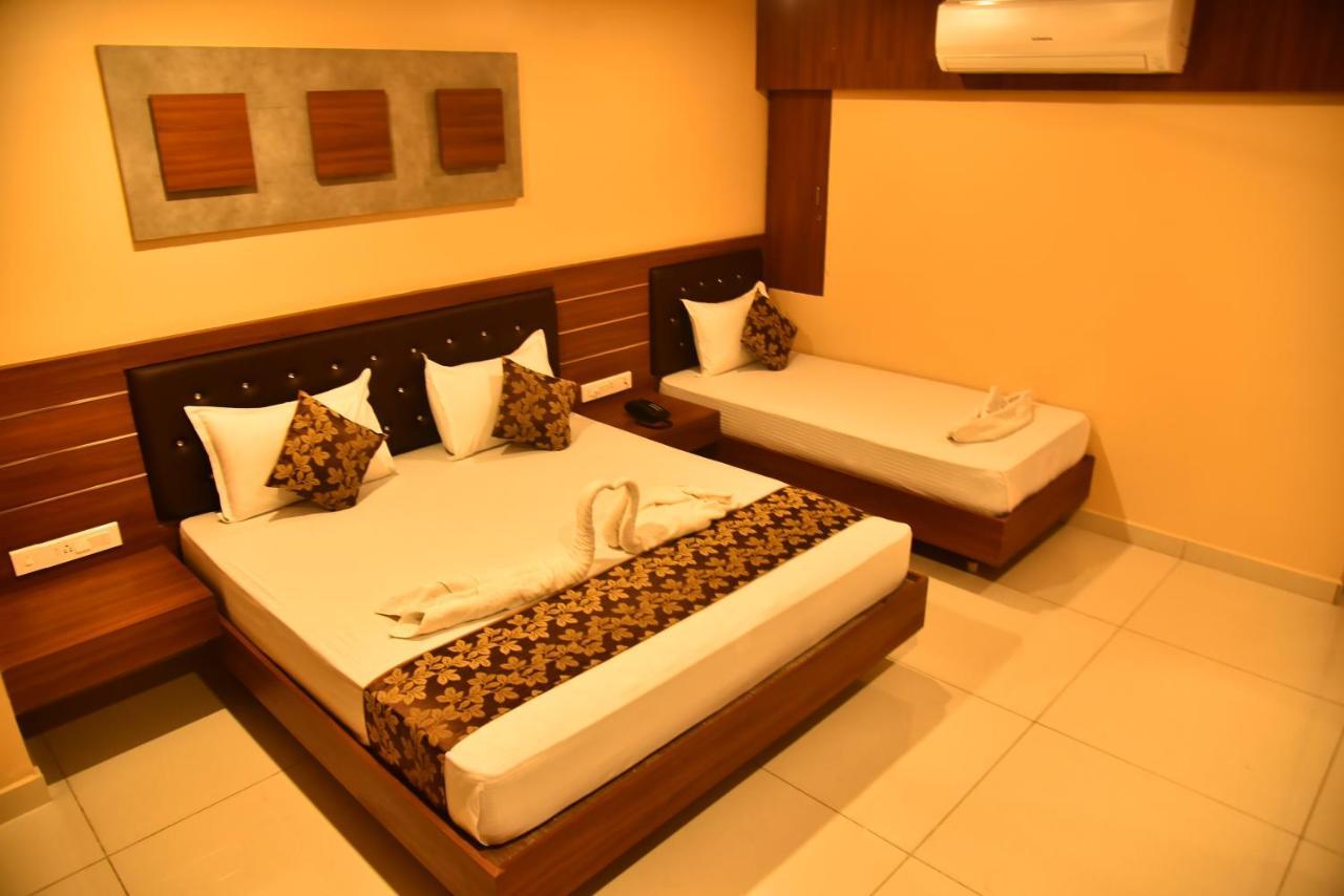 Hotel Four Seasons Velankanni Extérieur photo